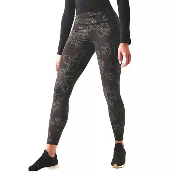Athleta size XS rainier Reflective Tight Alina Bloom Black #985307 - Picture 1 of 12